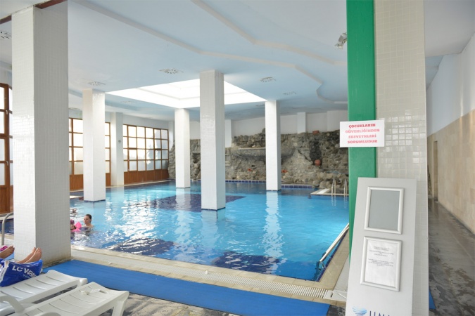 Kapalı Havuz